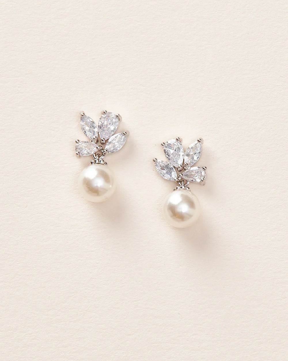 Psyche Pearl Earrings